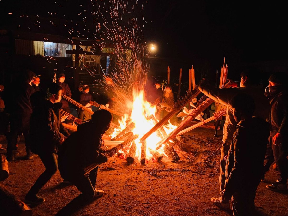 火祭り「大松明押し」【和歌山県かつらぎ町】 – ローカリティ！